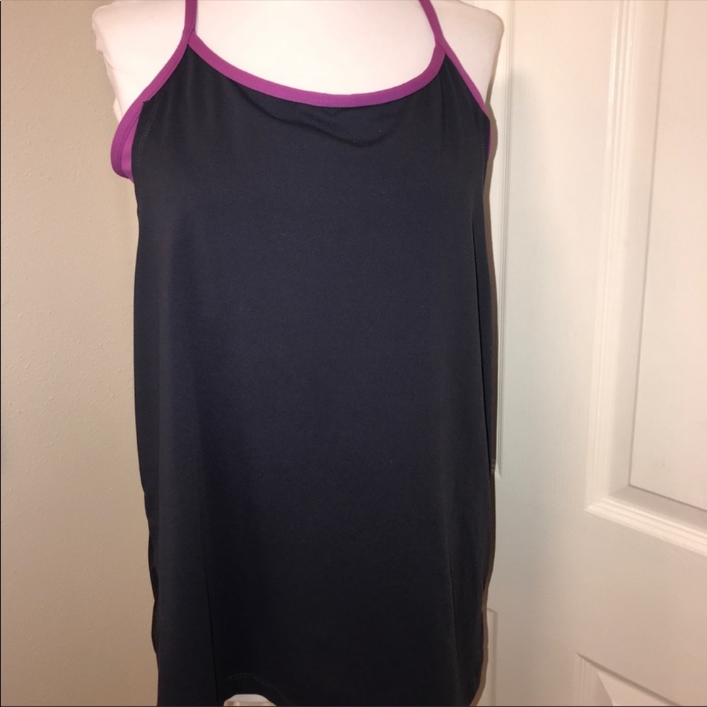 EUC Fabletics Tank, Size Large